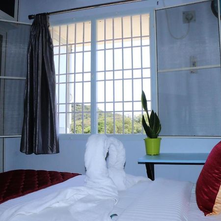 Hotel Nkc Airport Ченнаї Екстер'єр фото